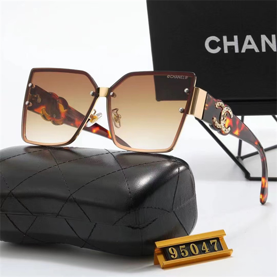 Chanel Sunglass A 186